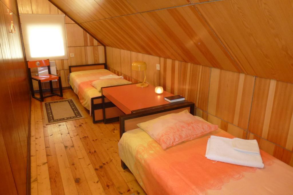 Kihelkonna Pastorate Guesthouse Habitación foto